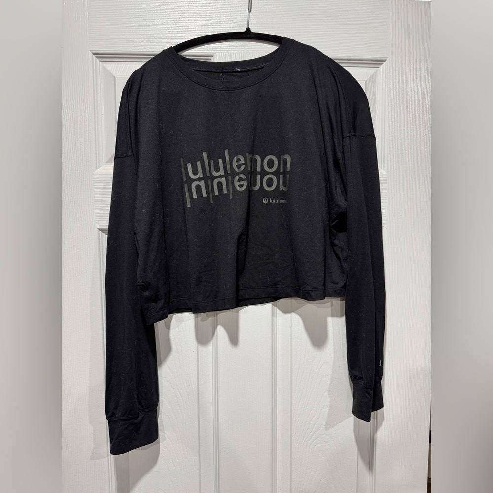 lululemon athletica Black Long Sleeve Tee